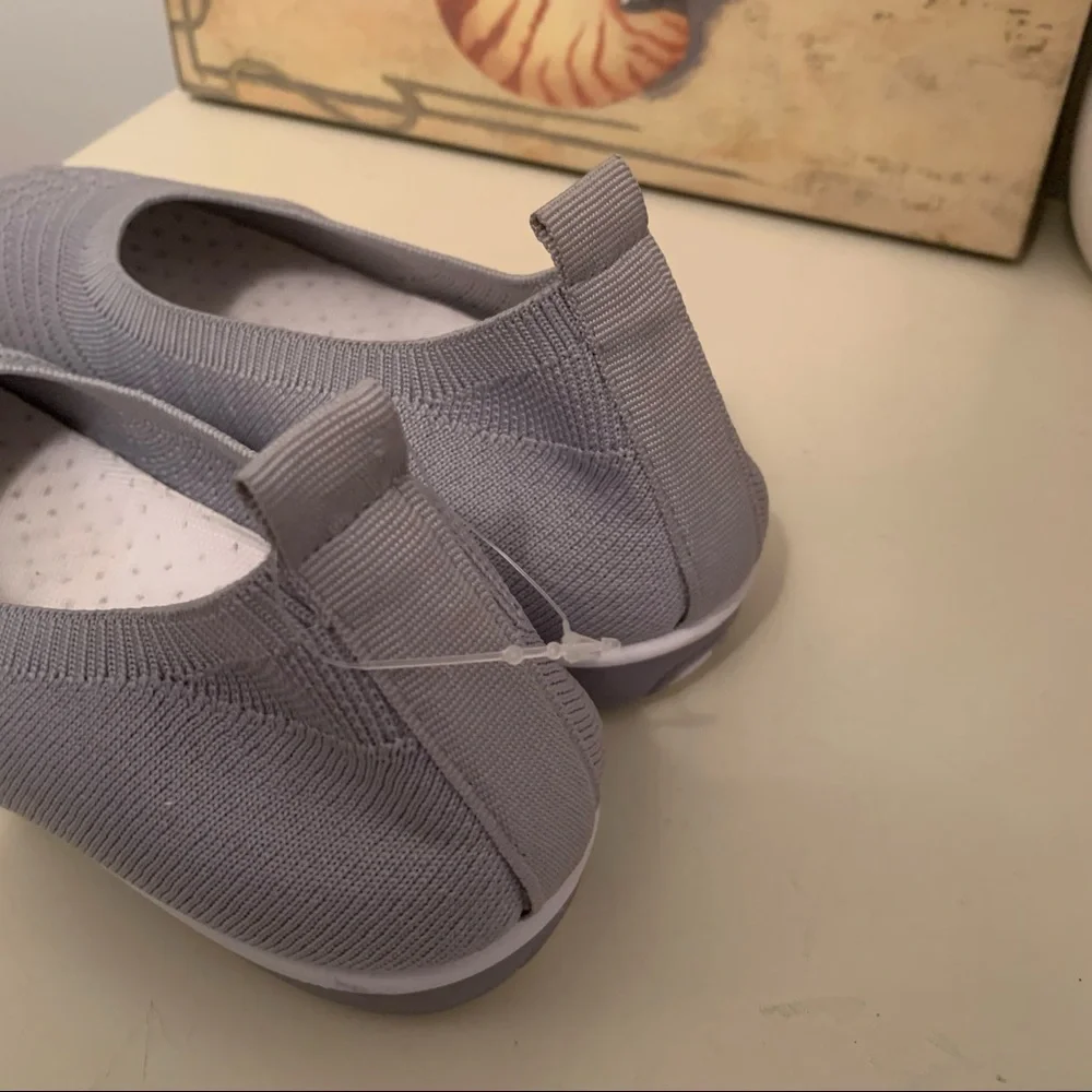 Lauren Taylor NWOT grey shoes size 36 (6) - Picture 3 of 7